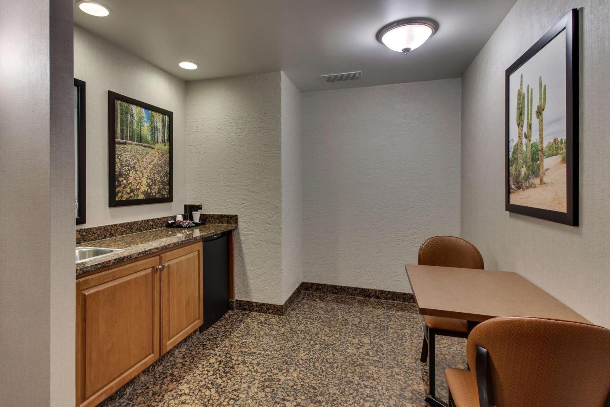 Drury Inn & Suites Phoenix Happy Valley Εξωτερικό φωτογραφία
